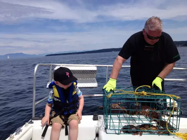 Crabbing with my Grandson