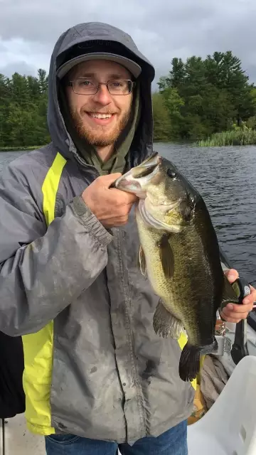 Small pond NH largemouth