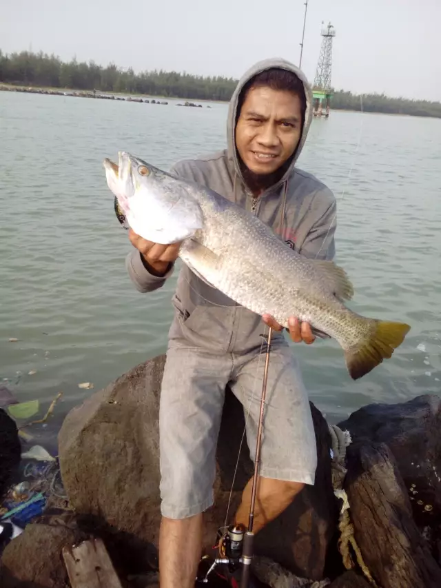 handmade lure