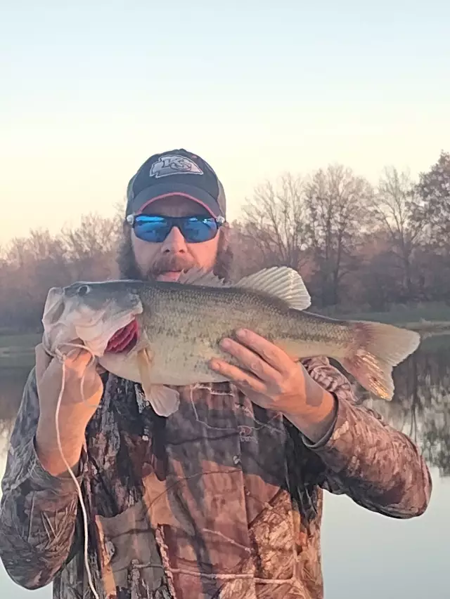 NPB!!  8lb LMB 11-18-23
