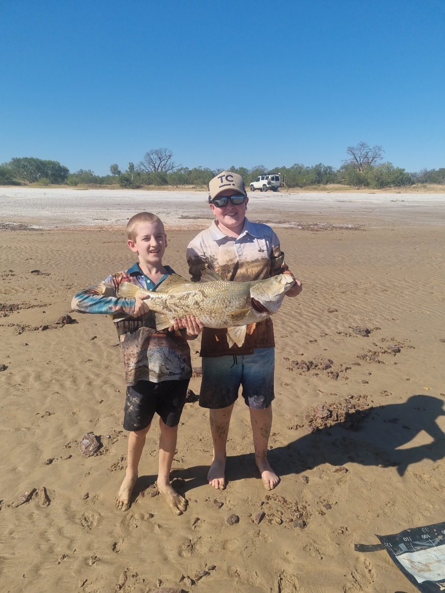 Sons caught nice Barra