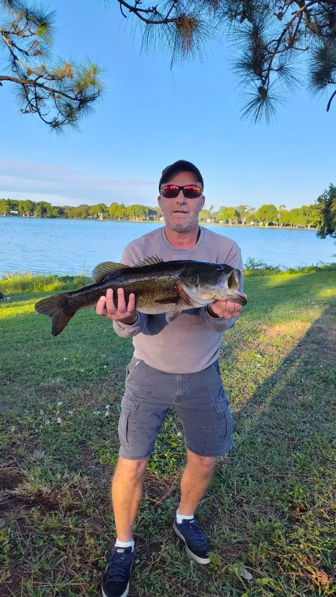8.8 lb. Largemouth bass