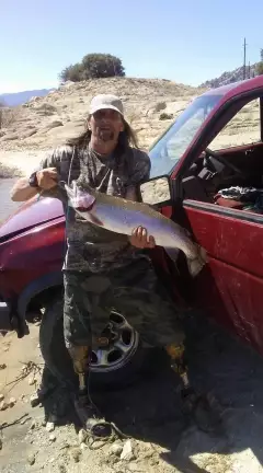 Lake Isabella ca. Nebraska Tail-walker..