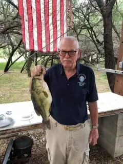 6 lbs